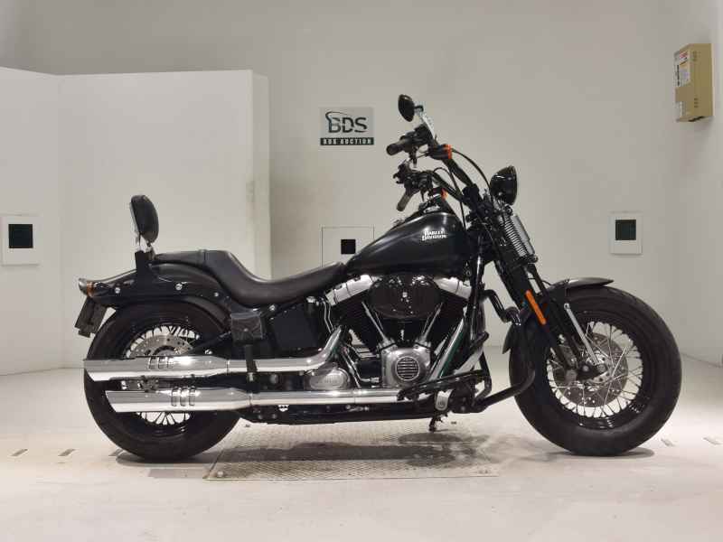 Harley-Davidson CROSS BONES FLSTSB1580 2011