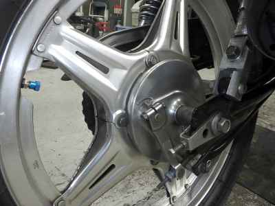 Honda CB400N 2024
