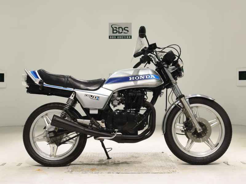Honda CB400N 2024
