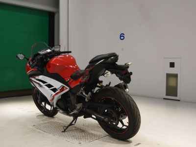 Kawasaki Ninja 250 2013