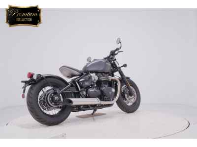 Triumph Bonneville Bobber 2021