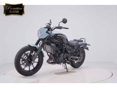 Kawasaki W400 2024
