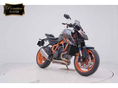 KTM 1290 Super Duke R 2023