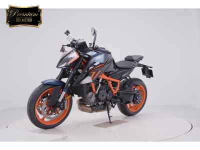 KTM 1290 Super Duke R 2023