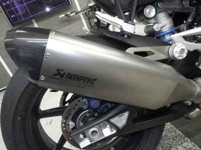 BMW M1000R 2025