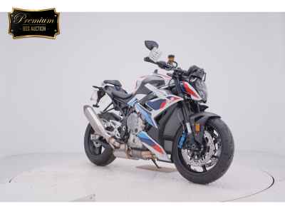 BMW M1000R 2025