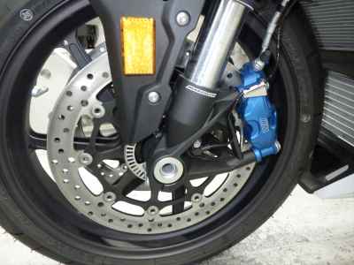 BMW M1000R 2025
