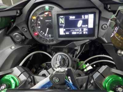 Kawasaki Ninja H2 SX 2018