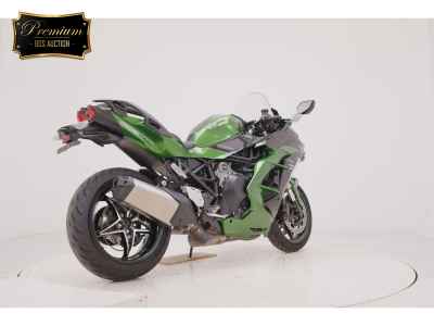 Kawasaki Ninja H2 SX 2018