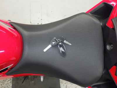 Honda CBR400R 2023