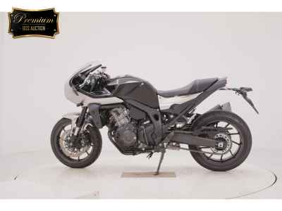 Honda Hawk 11 2023