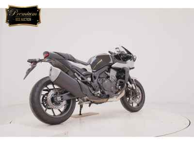 Honda Hawk 11 2023