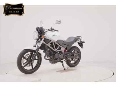 Honda VTR250 2013