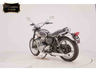 Kawasaki W650 2002