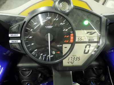Yamaha YZF-R1 2011