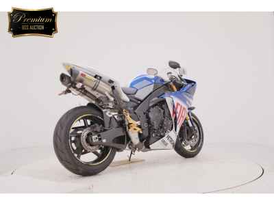 Yamaha YZF-R1 2011