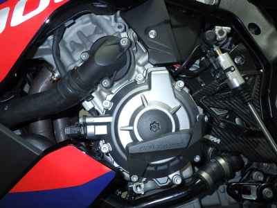 BMW M1000R 2023