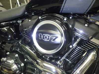 Harley-Davidson Sport Glide FLSB107 2025