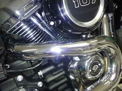 Harley-Davidson Sport Glide FLSB107 2025