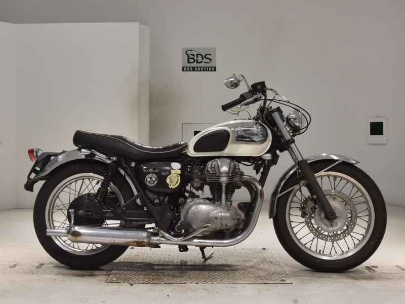 Kawasaki W400 2008