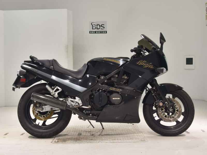 Kawasaki GPZ400R 1988