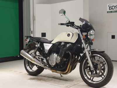 Honda CB1100 2011
