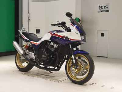 Honda CB400 Super Boldor 2006