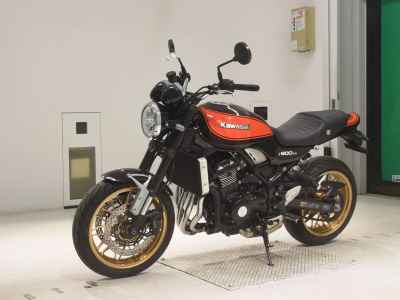 Kawasaki Z900RS 2024
