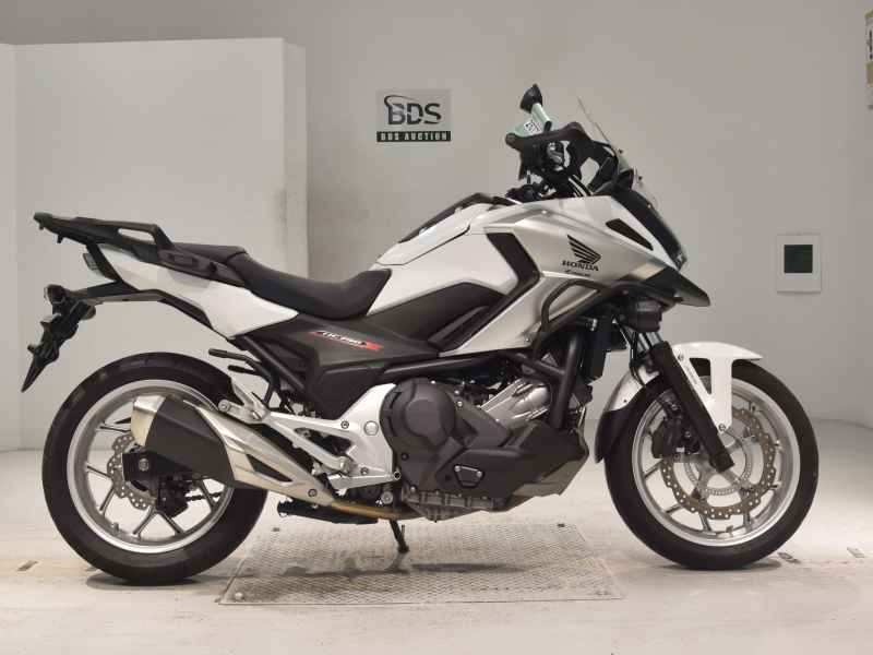 Honda NC750X DCT 2017