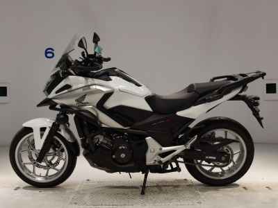 Honda NC750X DCT 2017