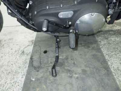Harley-Davidson Sportster Iron XL883N 2013