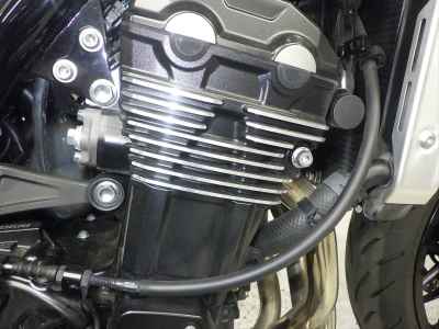 Kawasaki Z900RS 2023