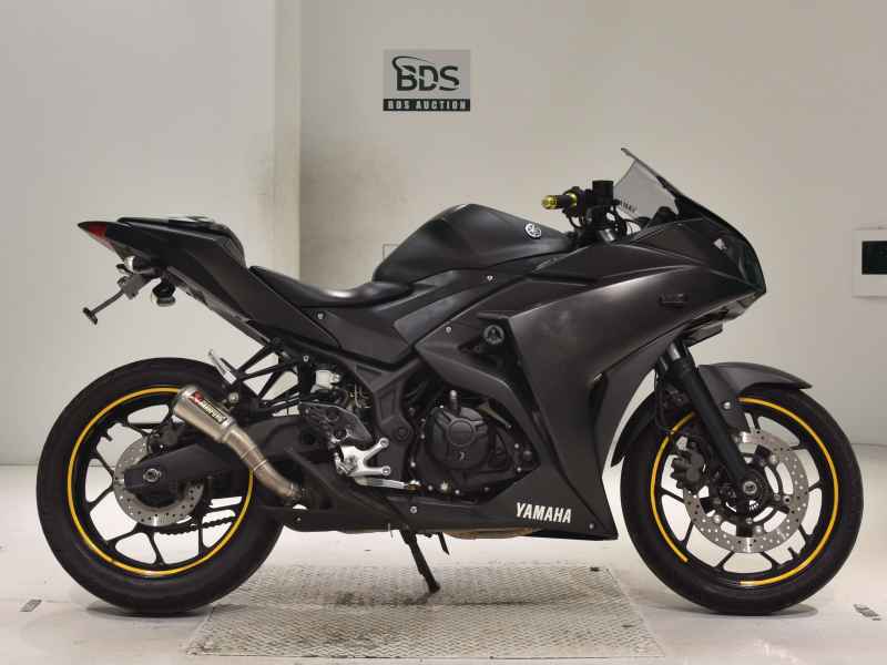 Yamaha YZF-R25 2018