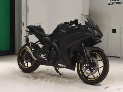 Yamaha YZF-R25 2018