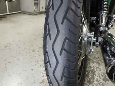 Yamaha SR400 2021
