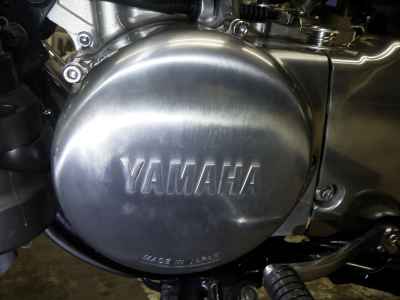 Yamaha SR400 2021