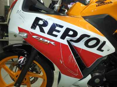 Honda CBR250R 2015