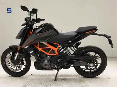 KTM 390 Duke 2024
