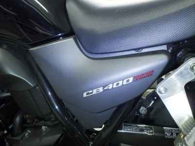 Honda CB400SF 2019