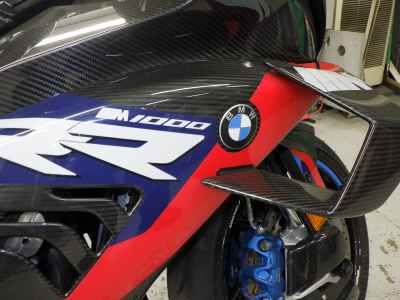 BMW M1000RR 2024