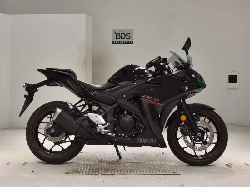 Yamaha YZF-R3 2018
