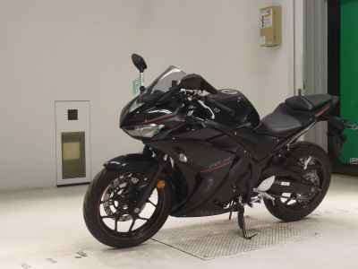 Yamaha YZF-R3 2018