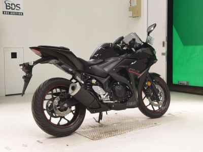 Yamaha YZF-R3 2018