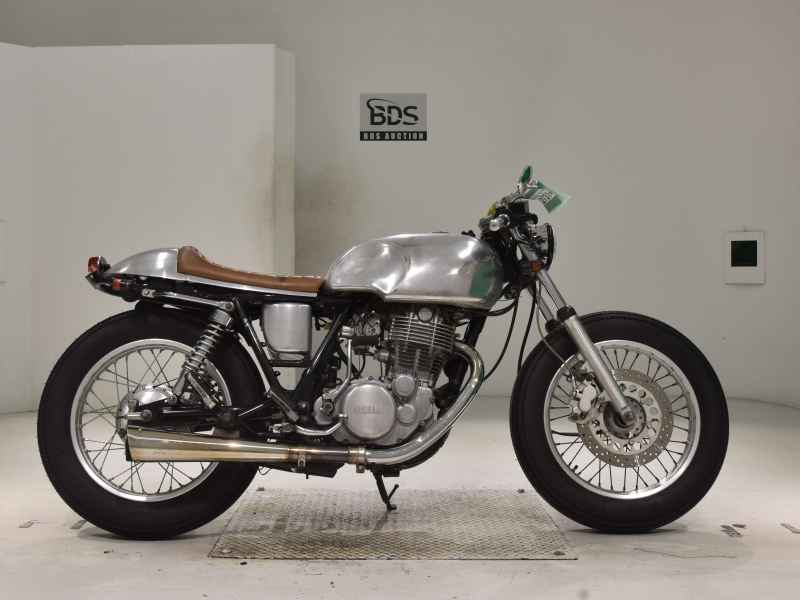 Yamaha SR400 2001