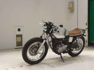 Yamaha SR400 2001