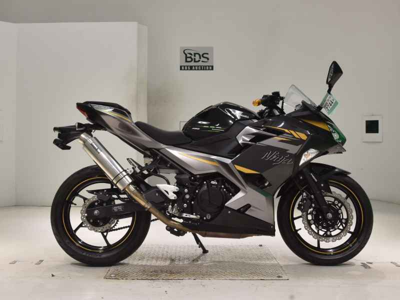 Kawasaki Ninja 400 2022