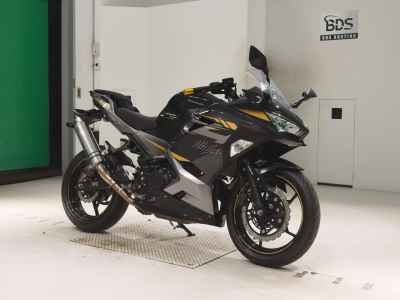 Kawasaki Ninja 400 2022