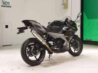 Kawasaki Ninja 400 2022