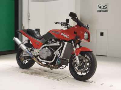 Kawasaki GPZ900R 1989
