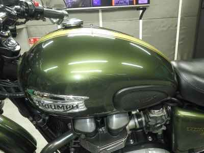Triumph Thruxton 900 2012